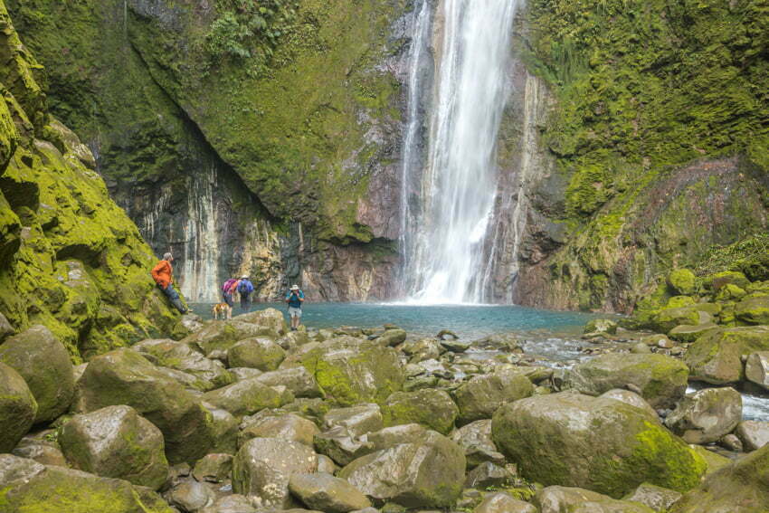 Tesoro Escondido Waterfall – Rio Desague – Rio Segundo | Wild