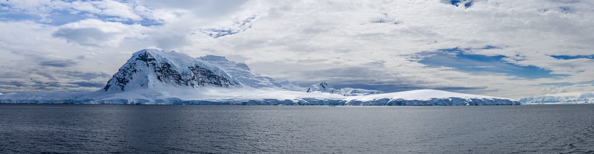 Wild Adventures – Stephen and Sue